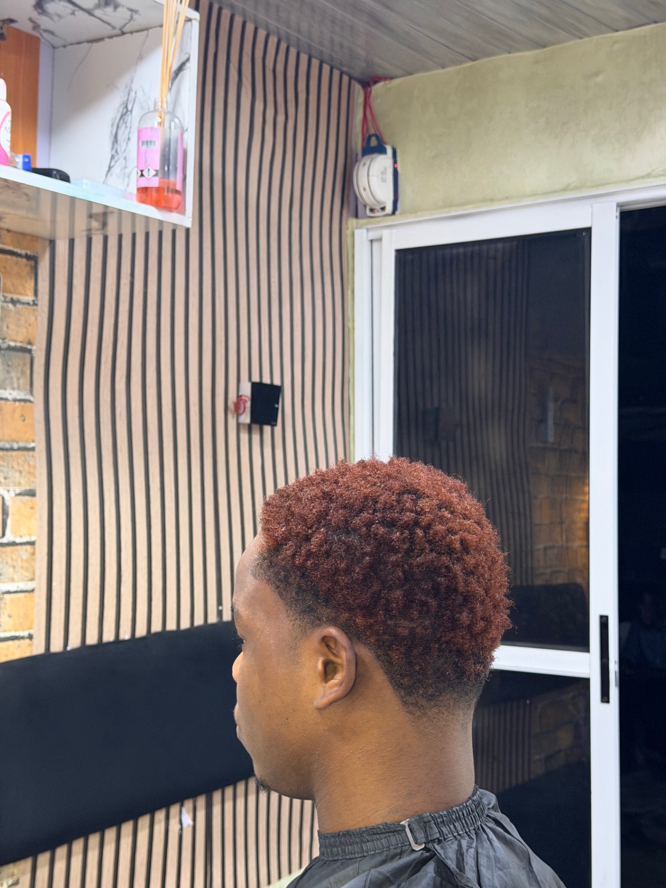 Auburn textured cut, side profile